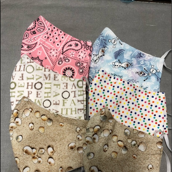 Face masks - Picture 1 of 1